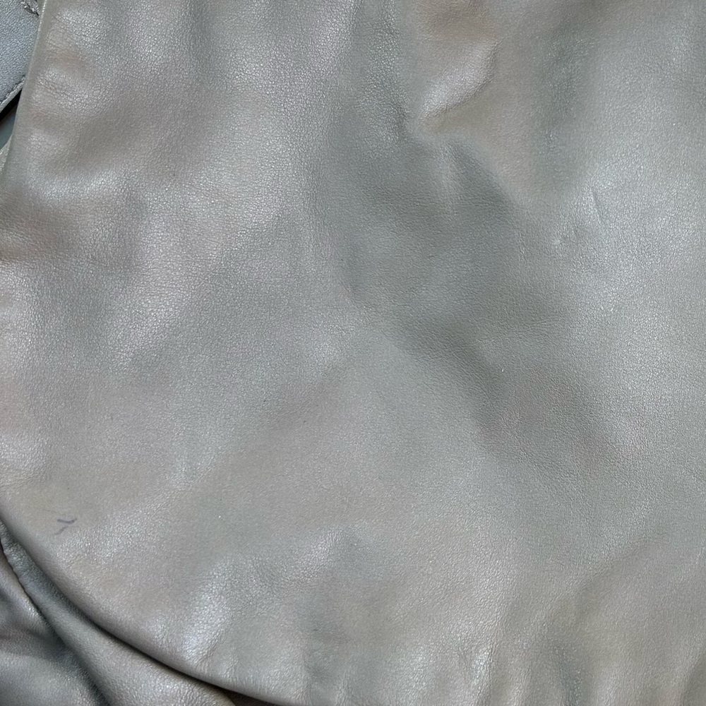 Coach Cream Shoulder Bag - Picture 2 of 12